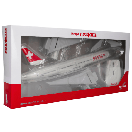 Herpa Snap-Fit Flugzeugmodell Swiss International Air Lines Boeing 777-300ER (1:200)